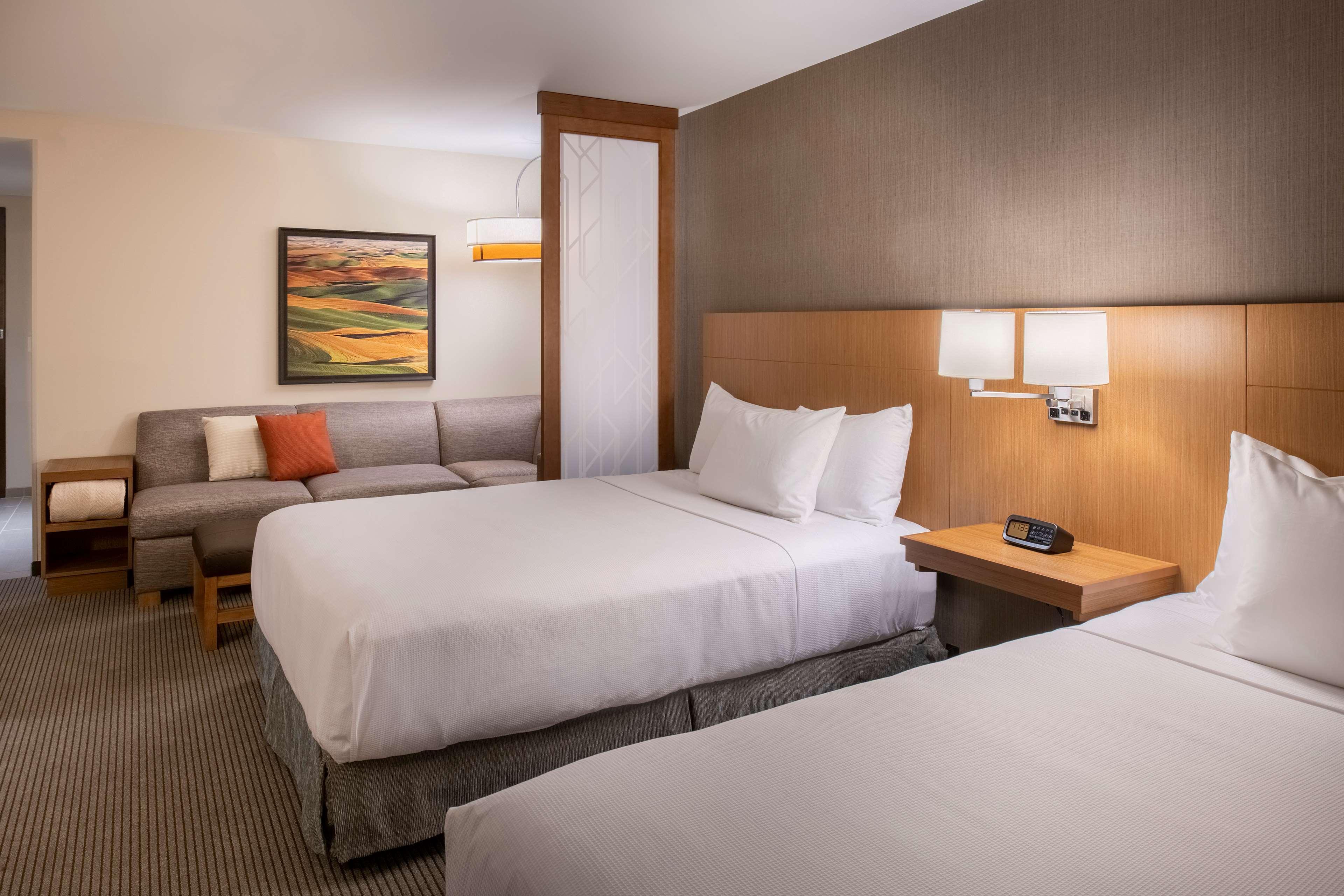 Hyatt Place East Moline/Quad Cities Exteriör bild